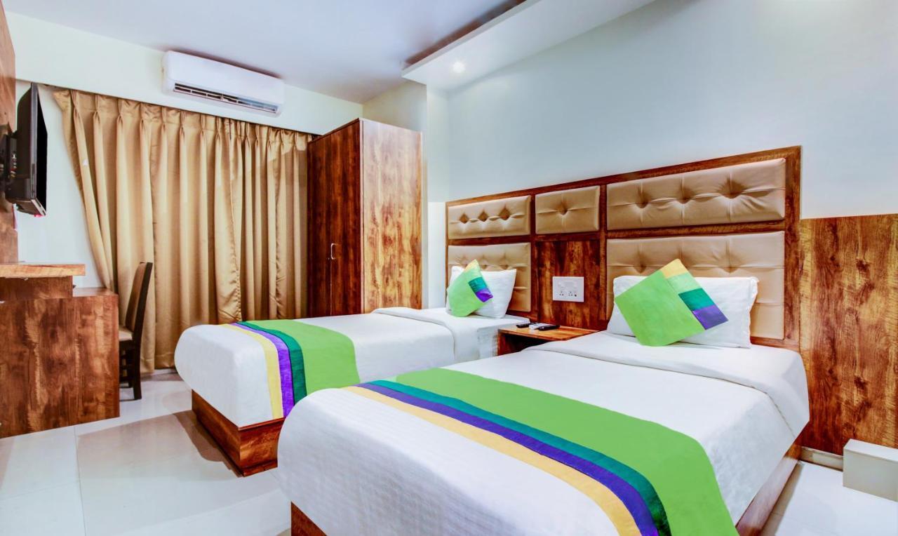 Treebo Trend Bkc Grand Mumbai Exterior foto
