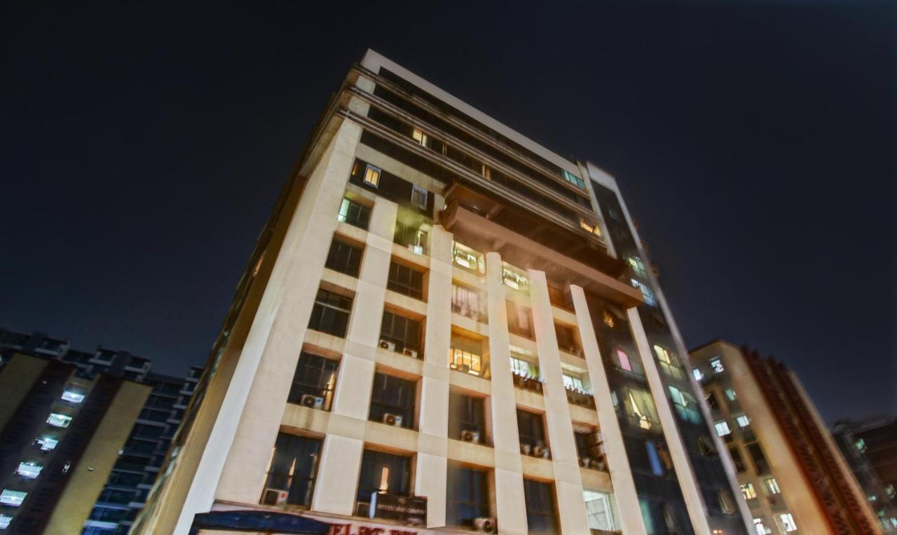 Treebo Trend Bkc Grand Mumbai Exterior foto